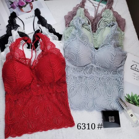 WOMEN'S WEAR